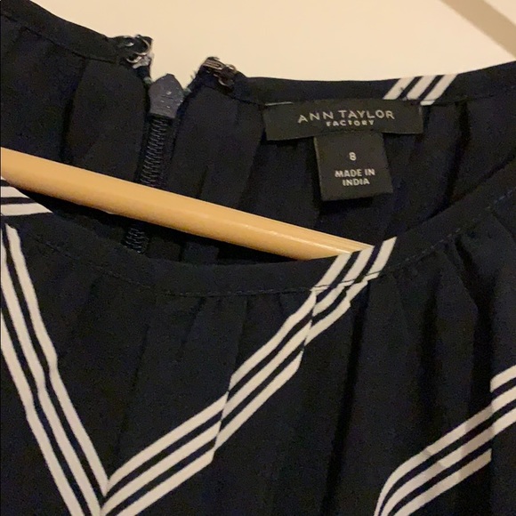 Chevron Halter midi dress from Ann Taylor factory - Picture 2 of 2